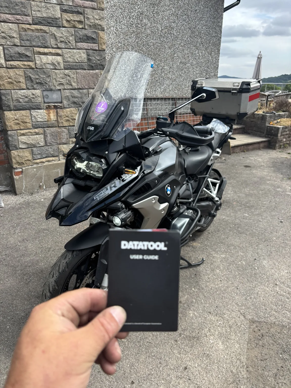 BMW motorcycle tracker installation
